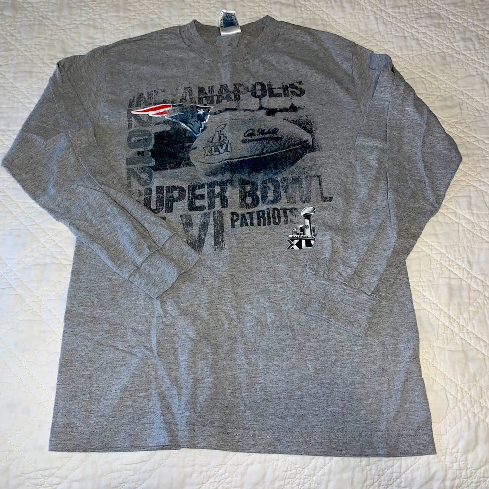 Long sleeve tee